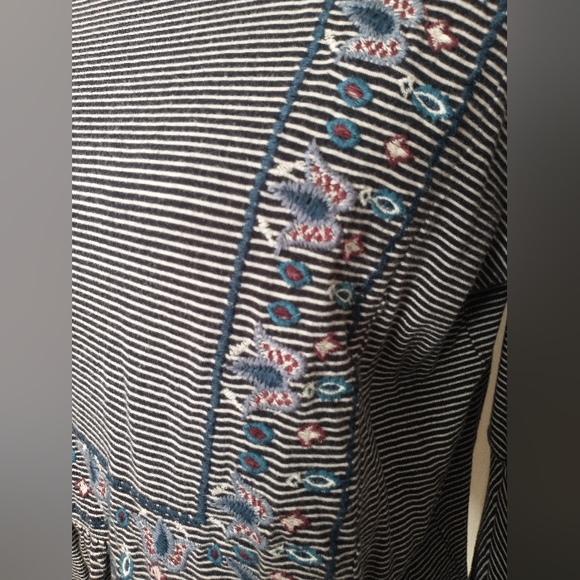 LOFT Striped Embroidered Bell Sleeve Peasant Boho Hippie Top Large - Picture 4 of 10